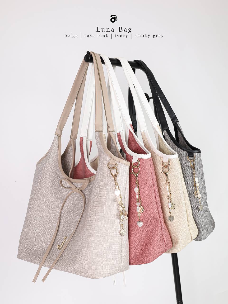 LUNA BAG & BAG CHARM